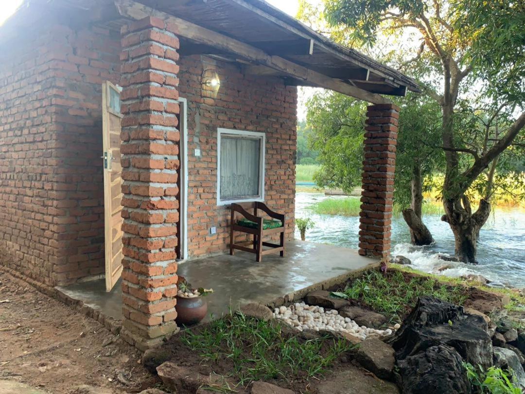 Soul Rebel Lodge & Backpackers Nkhata Bay Luaran gambar